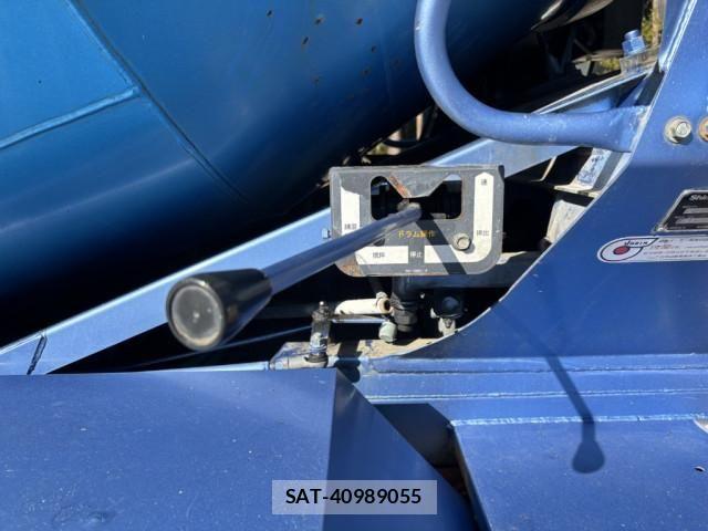 Mitsubishi FIGHTER 2015-03 2316443-12