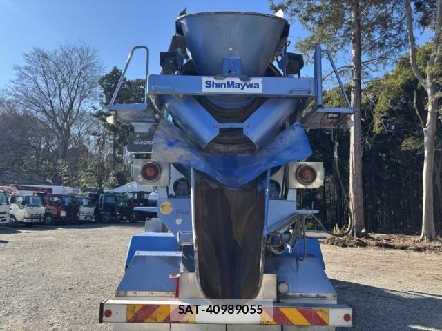 Mitsubishi FIGHTER 2015-03 2316443-8