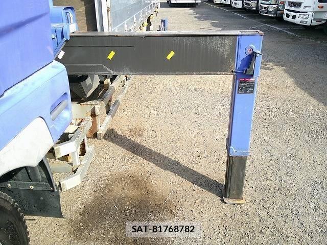 Mitsubishi FIGHTER 2015-02 2348544-11