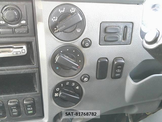 Mitsubishi FIGHTER 2015-02 2348544-18