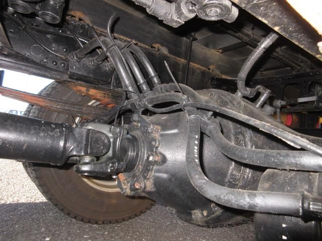 Mitsubishi FIGHTER 2015-03 2385832-23