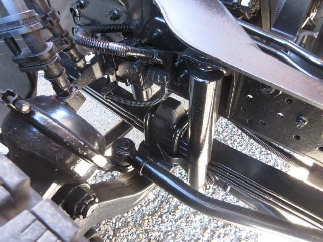 Mitsubishi FIGHTER 2015-03 2385832-24
