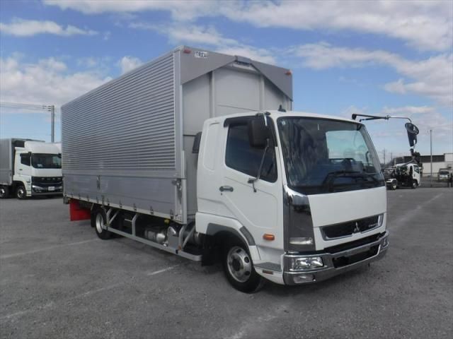 Mitsubishi FIGHTER 2023-04 2385830-3