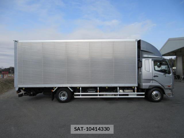 Mitsubishi FIGHTER 2020-09 2446411-5