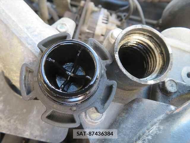 Mitsubishi FIGHTER 2019-07 2486105-10