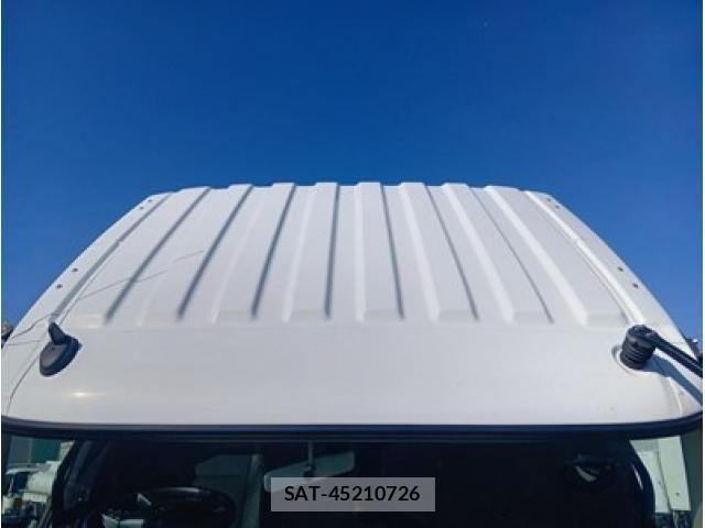 Mitsubishi FIGHTER 2021-06 2664776-13