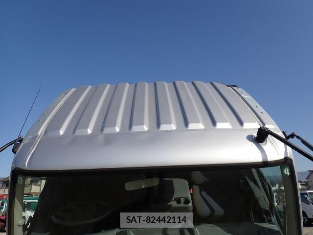 Mitsubishi FIGHTER 2013-07 2776867-24