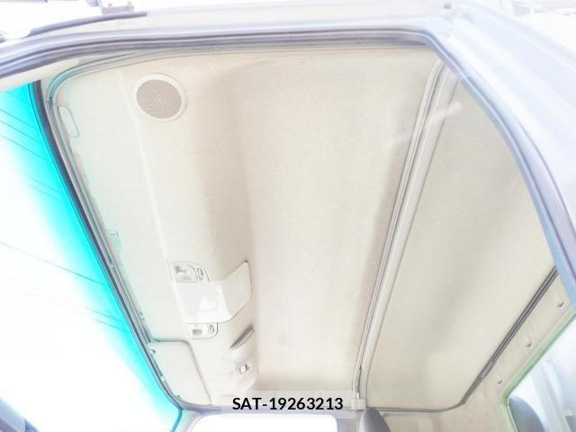 Mitsubishi FIGHTER 2015-12 3669224-26