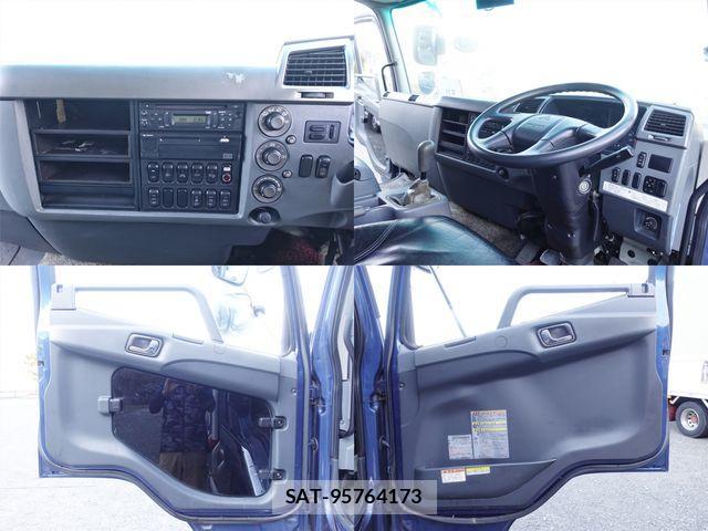 Mitsubishi FIGHTER 2016-07 3669221-21