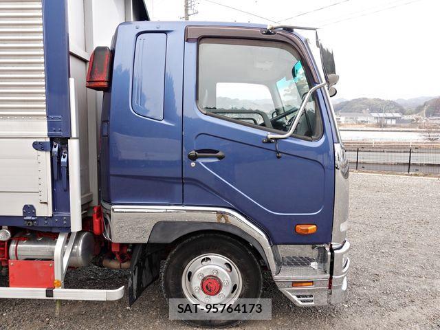 Mitsubishi FIGHTER 2016-07 3669221-5