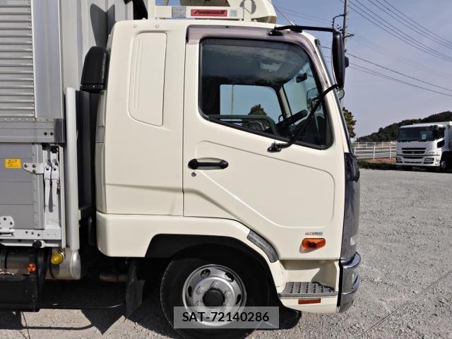Mitsubishi FIGHTER 2011-11 3669227-3