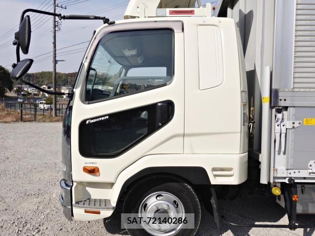 Mitsubishi FIGHTER 2011-11 3669227-7