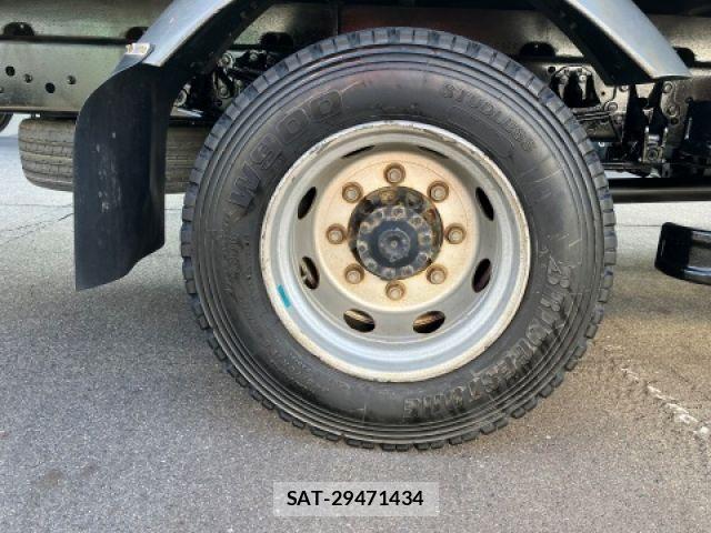 Mitsubishi FIGHTER 2019-07 3669193-11
