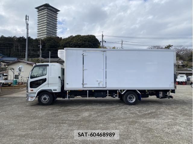 Mitsubishi FIGHTER 2023-05 3714207-5