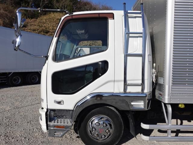 Mitsubishi FIGHTER 2015-03 3758456-8