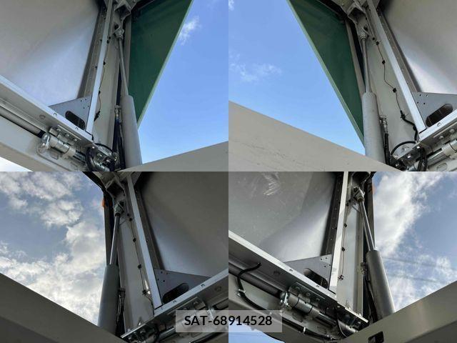 Mitsubishi FIGHTER 2019-08 3905520-10