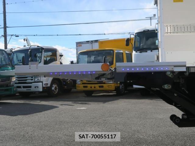 Mitsubishi FIGHTER 2025-09 4109454-13