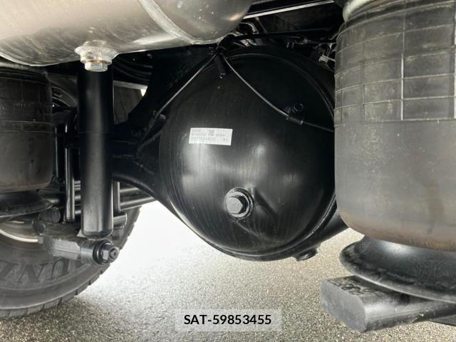 Mitsubishi FIGHTER 2025-06 4175419-12