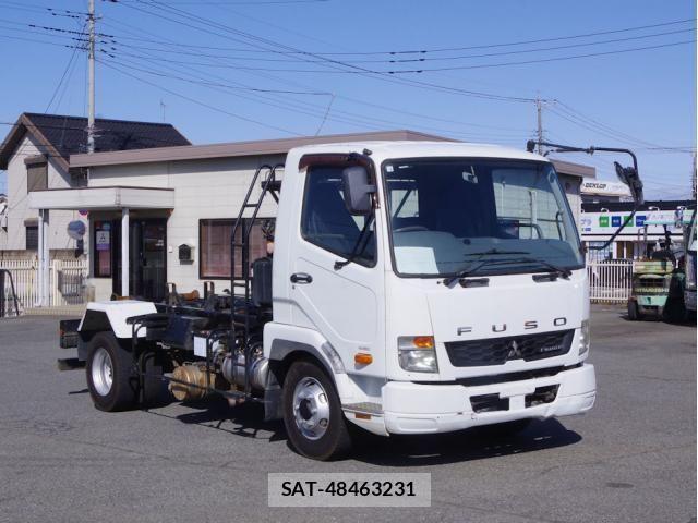 Mitsubishi FIGHTER 2016-09 4370772-1