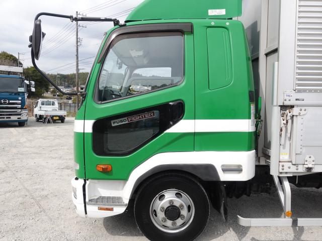 Mitsubishi FIGHTER 2014-03 4384496-13