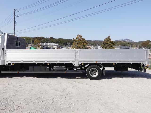 Mitsubishi FIGHTER 2014-05 4384482-9