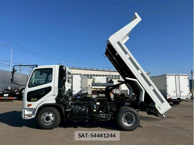 Mitsubishi FIGHTER 2025-10 4420607-4