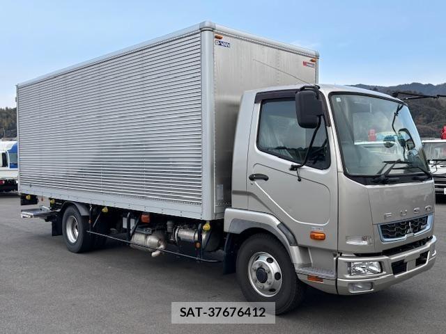 Mitsubishi FIGHTER 2018-11 4592025-0
