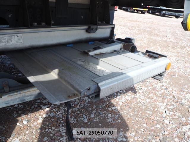 Mitsubishi FIGHTER 2014-08 4753433-27