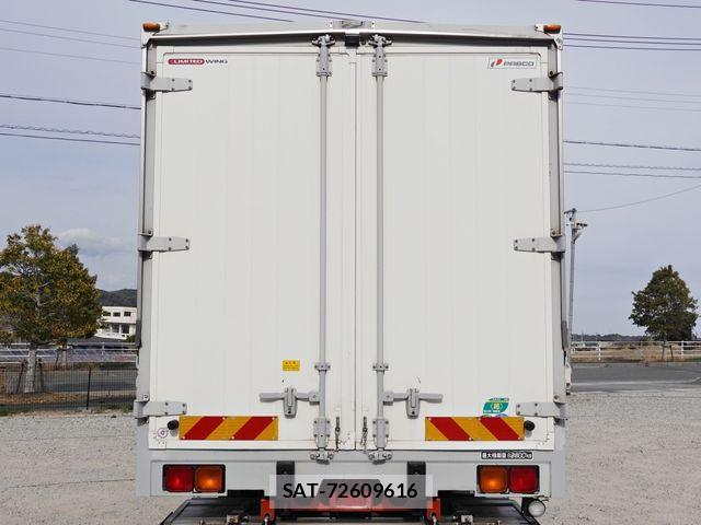 Mitsubishi FIGHTER 2013-03 4941342-4