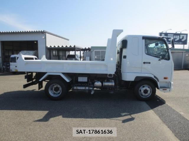 Mitsubishi FIGHTER 2025-11 4941308-7