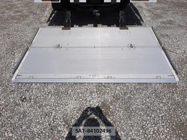 Mitsubishi FIGHTER 2020-03 5867597-13