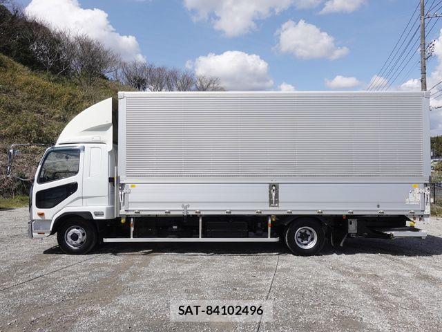Mitsubishi FIGHTER 2020-03 5867597-8