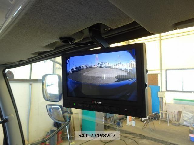 Mitsubishi FIGHTER 2025-11 5867580-22