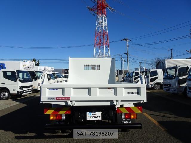 Mitsubishi FIGHTER 2025-11 5867580-5
