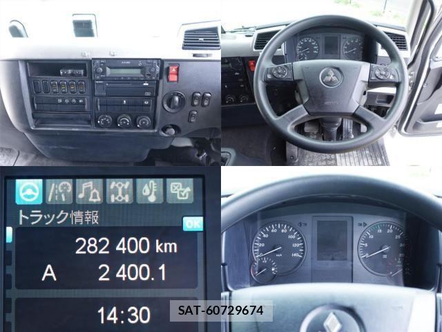 Mitsubishi FIGHTER 2020-08 5867602-25