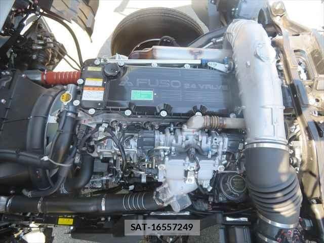 Mitsubishi FIGHTER 2026-01 5867554-10