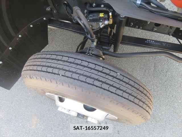 Mitsubishi FIGHTER 2026-01 5867554-13
