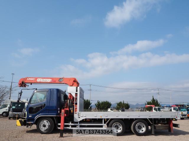 Mitsubishi FIGHTER 2004-05 5867585-1