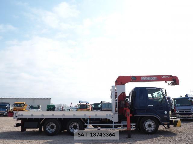 Mitsubishi FIGHTER 2004-05 5867585-5