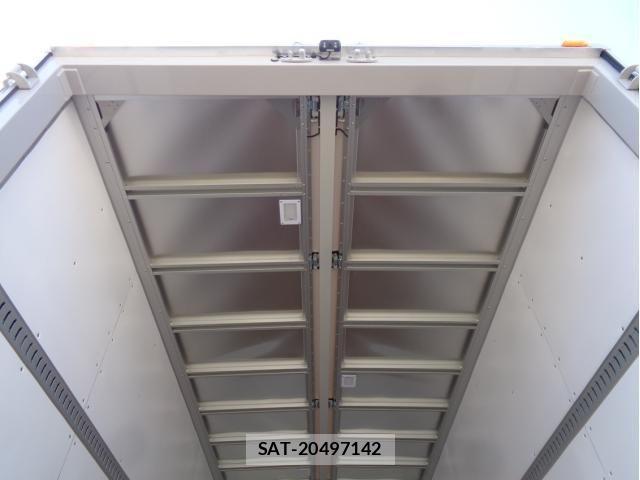 Mitsubishi FIGHTER 2025-10 6005726-5