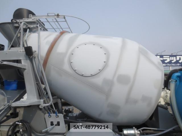 Mitsubishi FIGHTER 2025-05 6005727-9