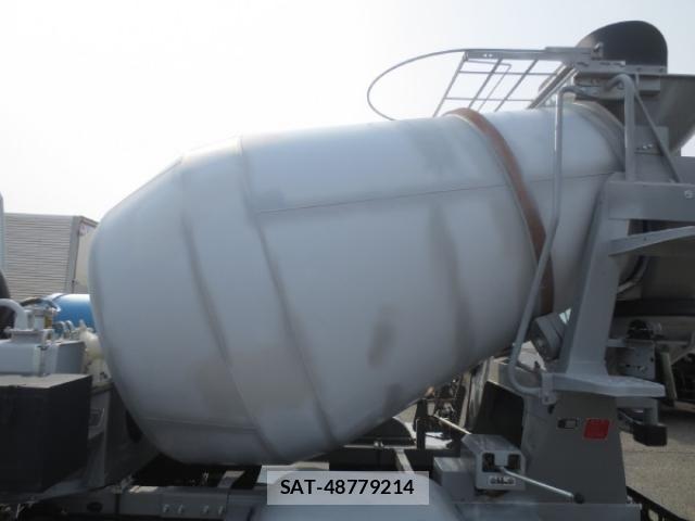 Mitsubishi FIGHTER 2025-05 6005727-10