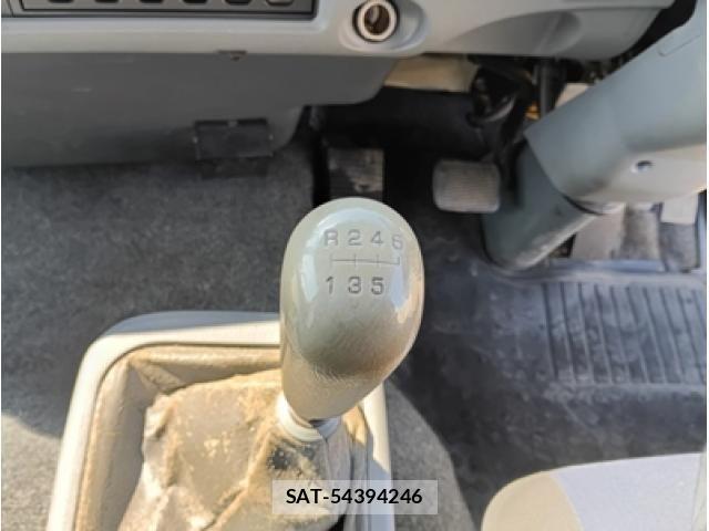 Mitsubishi FIGHTER 2016-09 6005729-27