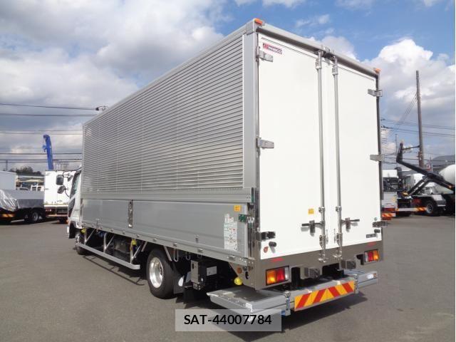 Mitsubishi FIGHTER 2025-10 6005704-3