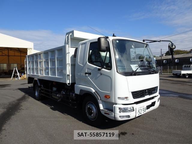 Mitsubishi FIGHTER 2025-08 6005699-1