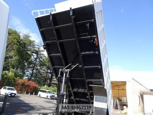 Mitsubishi FIGHTER 2025-08 6005699-6