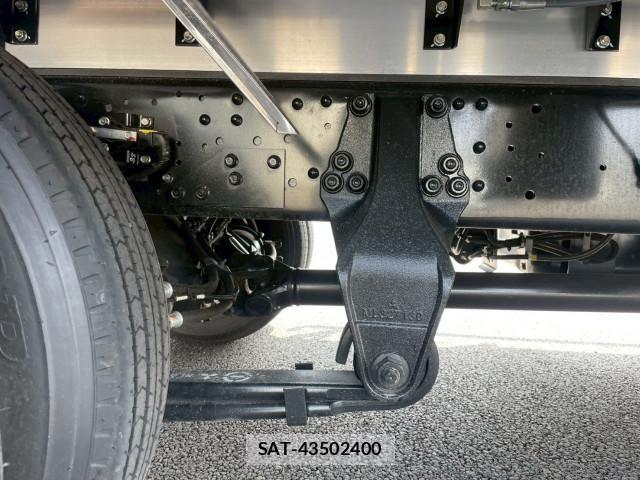Mitsubishi FIGHTER 2025-11 6005724-20