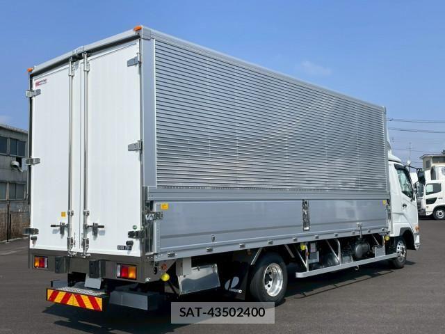 Mitsubishi FIGHTER 2025-11 6005724-3