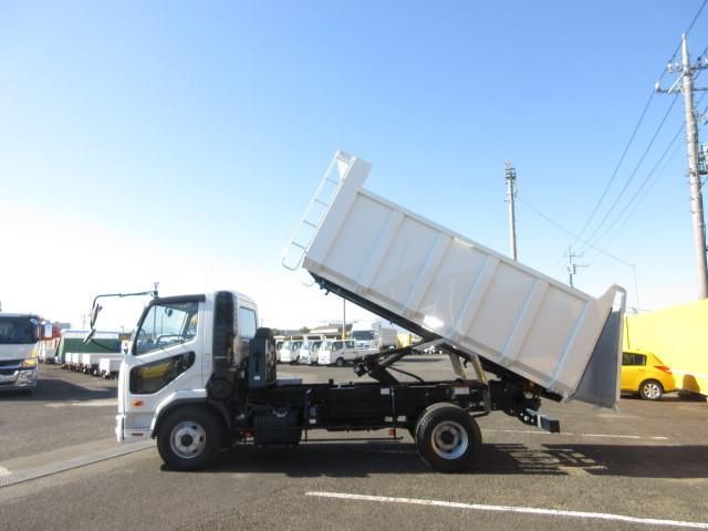 Mitsubishi FIGHTER 2025-12 6050375-10