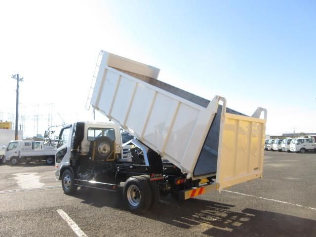 Mitsubishi FIGHTER 2025-12 6050375-8